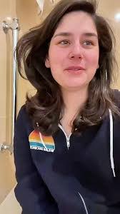 Deanna Dibble's Instagram, Twitter & Facebook