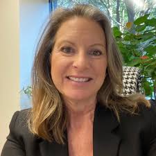 Last night we kicked off AACC's $100,000 Pitch Competition, my favorite  event of the year, with a Zoom meeting to share how AACC student  entrepreneurs can receive coaching