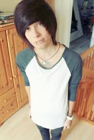 Where did all the early 2000's emo guys that had the cool hair style go like i don't want an eboy i want an actual emo boy t.t. Emo Cute Emo Emo Long Hair Style Boys Novocom Top