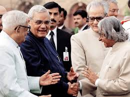 All about atal ji's poetry. Former Pm Atal Bihari Vajpayee S Condition Is Stable Now Says Aiims Business Standard News