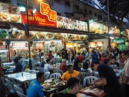Located about 10 kilometers north of the city, it's known for its giant golden statue and 272 steps to reach the top. What To Eat In Kl Where To Eat In Kl Top 10 Kuala Lumpur Must Eat Food Best Places To Try Them Page 2 Of 2 Living