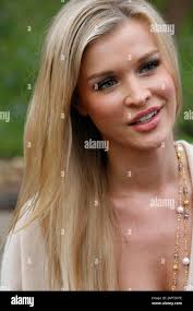 Joanna crawford hi-res stock photography and images