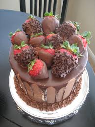 Birthday Cake With Chocolate Covered Strawberries On Top Chocolate Covered Strawberries Cake Chocolate Cake Recipe Easy Wedding Cake Chocolate Strawberries Chocolate Covered Strawberry Cake