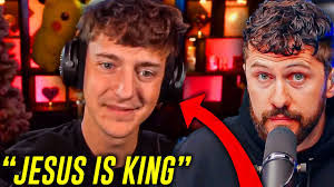 Kenneth Manns's Instagram, Twitter & Facebook