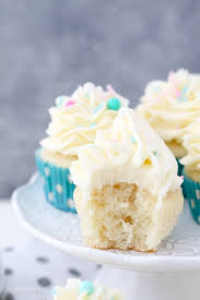 How To Make Buttercream Frosting Easy Homemade Recipe Recipe Easy Vanilla Cupcakes Moist Vanilla Cupcakes Vanilla Cupcake Recipe