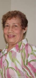 Por este medio lamentamos el sensible fallecimiento de la Profesora Aida  Leonor de Calderó. Sus restos estarán siendo velados a partir de las 3:00  pm en la Funeraria La Lima (entrada). Enviamos