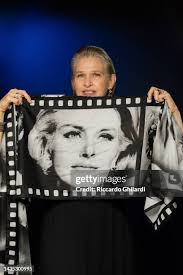 312 fotos e imágenes de alta resolución de Melissa Newman