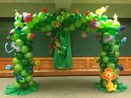 Jungle safari theme party supplies animal balloons kids birthday decorations. Decorating Themes Jungle Theme Balloon Decoration