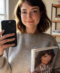 Practicing my best selfie pose... how am I doing? 🧛 Archie🐾