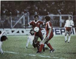The 1985 edition of the intercontinental cup was the sixth in tokyo. Expediente Vavel America De Cali Y Su Primer Final De Copa Libertadores Vavel Colombia
