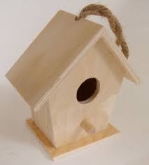 Wie häufig wird das garten vogelhaus voraussichtlich verwendet? Eckiges Kleines Naturholz Vogelhaus Holz Spielzeug Peitz
