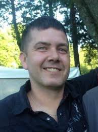Robert R. Everett, 44, of Columbus, OH passed away February 8, 2024. Robert  was born to James and Mary (Johnson) Everett July 30, 1979 in Fort  Lauderdale Florida. Robert is preceded in