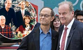Niles crane on the nbc sitcom frasier from 1993 to 2004, and received 4 primetime. Kelsey Grammer And David Hyde Pierce Go Head To Head In Trivia Battle Daily Mail Online