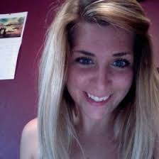 Amanda Littrell's Instagram, Twitter & Facebook