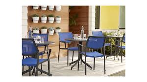 Largo Round Flip Top Table Reviews Crate And Barrel Round Outdoor Dining Table Outdoor Dining Chairs Outdoor Dining