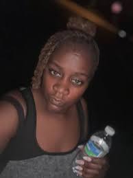 Haven't been out in a while. All I do is work work work. So I'm gonna kick  my heels up tonight 🥰🥰💕💕😘😘🎉. Where my girls at🥰🥰..Oh by the way  I'm loving my