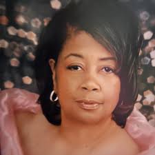 Will Vegas stay with Kendra after threat?