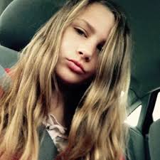 Layla Benton (@LaylaBenton5)