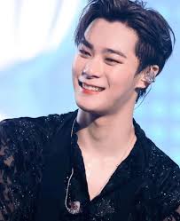 Still waiting for you to say "Hello" to me, miss you so much ❤️😘♥️🥰