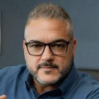 4300+ perfiles de «Uscanga»