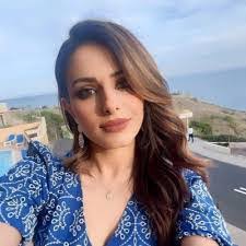 Eva Haddad's Instagram, Twitter & Facebook