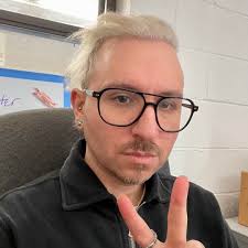 Farewell from your one-day wonder champ with a sudden onset grudge against  certain green clad boys who never grow up. Thanks to all for your support  and all hail the queen Mira! : r/Jeopardy