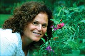 Nancy Clasby's Instagram, Twitter & Facebook