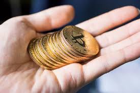 Fundstrat global research's tom lee, the only major wall street strategist to issue bitcoin price targets, expects the cryptocurrency will reach $20,000 by the middle of the year and $25,000. Tech Investor Tim Draper Predicts Bitcoin Will Reach 250 000 By 2022