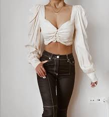 Instagram Da Beyyoglu Beyyoglufavs Beyyoglu Karpuz Kol Saten Top Krem 109 99 Urun Kodu 20aw21012002 100 Pacadan Fermuarli Fl In 2020 Ladies Day Fashion Women