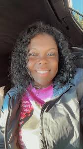 Joseline giving Rasheeda her flowers 😂💐she didn't lie tho CC