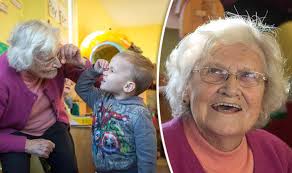 Dementia grandmother gets 'her spark back' by volunteering at nursery