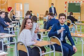 Egzamin maturalny z języka polskiego już we wtorek, 4 maja 2021 roku. N Ydwc3e5imeqm