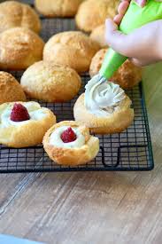 Choux Craquelin A La Creme Vanille De Conticini En 2020 Alimentation Chou Au Chocolat Craquelin