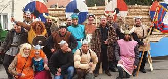 Epfach , på vänstra stranden av lech , är en kyrkby och en del av kommunen denklingen i övre bayerska distriktet landsberg am lech. Faschingsgesellschaft Epfach Home Facebook