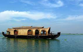 Boats Hd Wallpapers Boats Desktop Images Cool Wallpapers Kerala Backwaters India Travel Kerala Travel