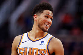 Devin armani booker (born october 30, 1996) is an american professional basketball player for the phoenix suns of the national basketball association (nba). Devin Booker Girlfriend Suns Star S Dating History Kendall Jenner Fanbuzz