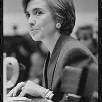 Hillary Clinton healthcare presentation 53520u