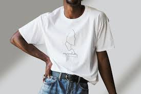 Download Premium Psd Of Black Man Wearing A Silk Screen White T Shirt In 2020 Shirt Mockup T Shirt Silk Screen