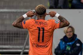 La fédération néerlandaise a indiqué, à la veille de cette rencontre de qualification à l'euro 2020, que l'attaquant lyonnais était blessé à une cuisse. Memphis Depay Of Olympique Lyonnais During The Uefa Champions League Group E Match Between Tsg 1899 Hoffenheim And Memphis Depay Memphis Uefa Champions League