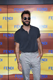 View paolo mengoni's profile on linkedin, the world's largest professional community. Marco Mengoni At The Fendi Men S Spring Summer 2017 Fashion Show Guerriero Style Marca