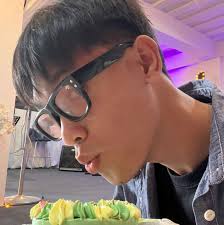 2-anyos na bata, patay matapos mahulog sa kalderong may sabaw ng batchoy!  Abangan sa State of the Nation, 11:05 ng gabi, pagkatapos ng Widows' War.