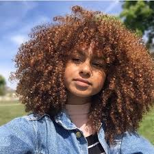 Vivalacathy curlyhair naturalhair 3a 3b curls. The Best Instagram Accounts For Curly Haircut Inspiration Glamour