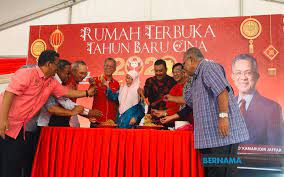 Terdapat 7 pengerusi mpp sub zon di parlimen bandar tun razak. Bernama Dpm Attends Cny Open House Of Bandar Tun Razak Constituency