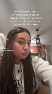 bella 😚 (@izzymendenhall)’s videos with original sound