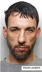 Robber swung bag with machete in at shop staff