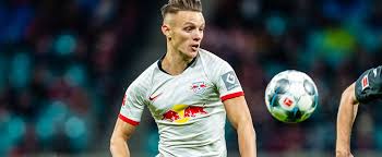 Schot met links van hannes wolf (borussia mönchengladbach) vanaf de linkerkant van het strafschopgebied bijna raak, maar te ver naar rechts. Rb Leipzig Bei Hannes Wolf Bestatigt Nagelsmann Gesprachsbedarf