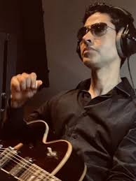 Johnny Valdes's Instagram, Twitter & Facebook