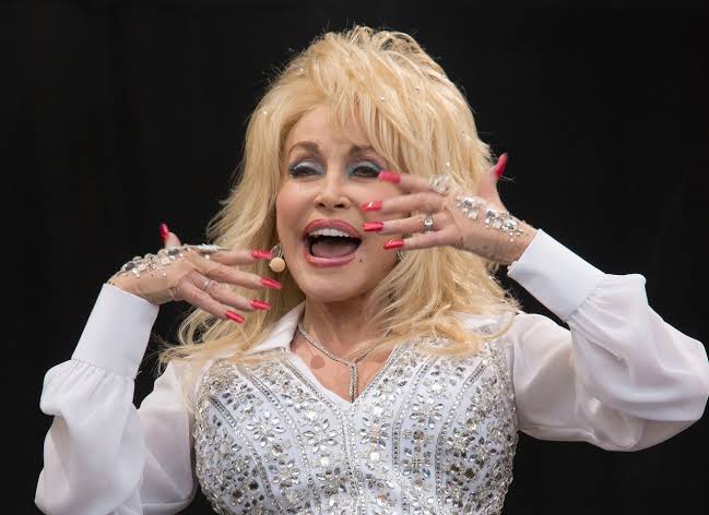 Dolly Parton attends truck stop opening - cleveland.com