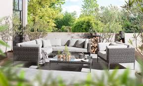 Gartenmöbelsets aus holz gelten zudem als sehr witterungsbeständig sowie robust und verbreiten eine zeitlose eleganz, sodass sie sich in jeden. Gartenmobel Online Entdecken Moebel De