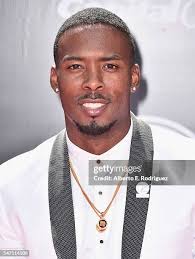 1,302 Andrew Hawkins Photos & High Res Pictures